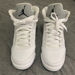 Jordan Retro 5 Metallic White 2015